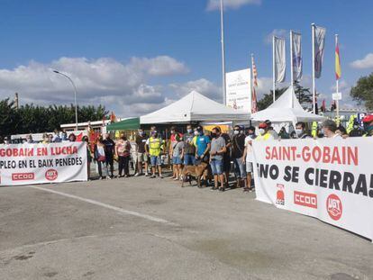 Protesta de los trabajadores de Saint-Gobain en Tarragona. 