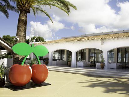 Exterior del hotel Destino de Pachá en Ibiza.