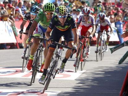 Alejandro Valverde, a su llegada a la meta en Vejer de la Frontera.