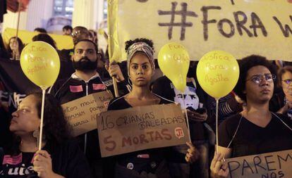 Una protesta en Río de Janeiro tras la muerte de Ágatha Félix.