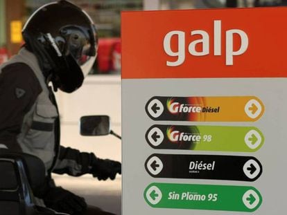 Gasolina y gasóleo acumulan siete y ocho semanas con bajadas de precios