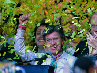 Claudia López celebra su triunfo en las elecciones para la alcaldía de Bogotá. En vídeo, sus declaraciones.