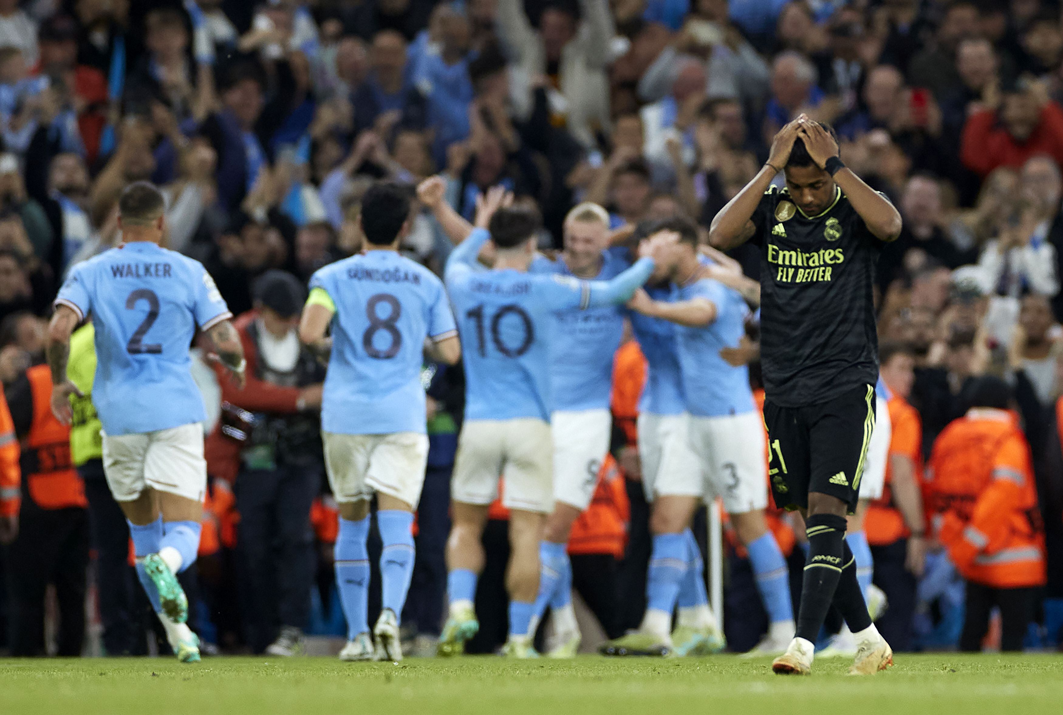 El City visita los restos del naufragio que causó el día que el Madrid no pasaba del centro del campo