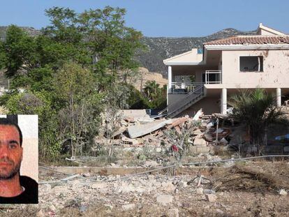 Estado en que quedó la casa de Alcanar tras la explosión de agosto de 2017; en el recuadro, el imán Abdelbaki es Satty.