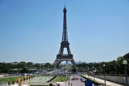 La Torre Eiffel en París, una de las ciudades más visitadas del mundo.