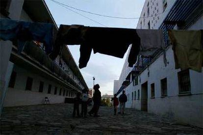 Vecinos del barrio del Saladillo, en Algeciras.