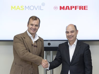 Meinrad Spenger, CEO de MásMóvil, y y José Manuel Inchausti, CEO de Mapfre Iberia.