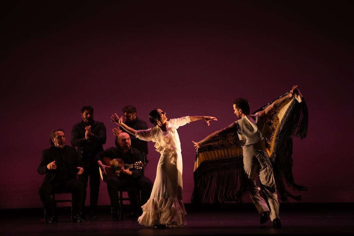 Dos generaciones del baile de mujer en la recta final del Festival de Jerez | Cultura