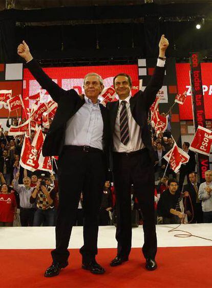 Emilio Pérez Touriño y José Luis Rodríguez Zapatero, en A Coruña.