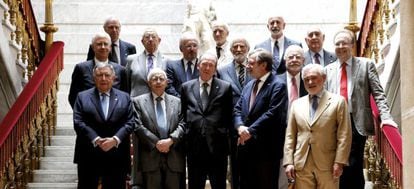 Académicos de la Lengua durante la celeberación del 300 aniversario de la Real Academia Española.