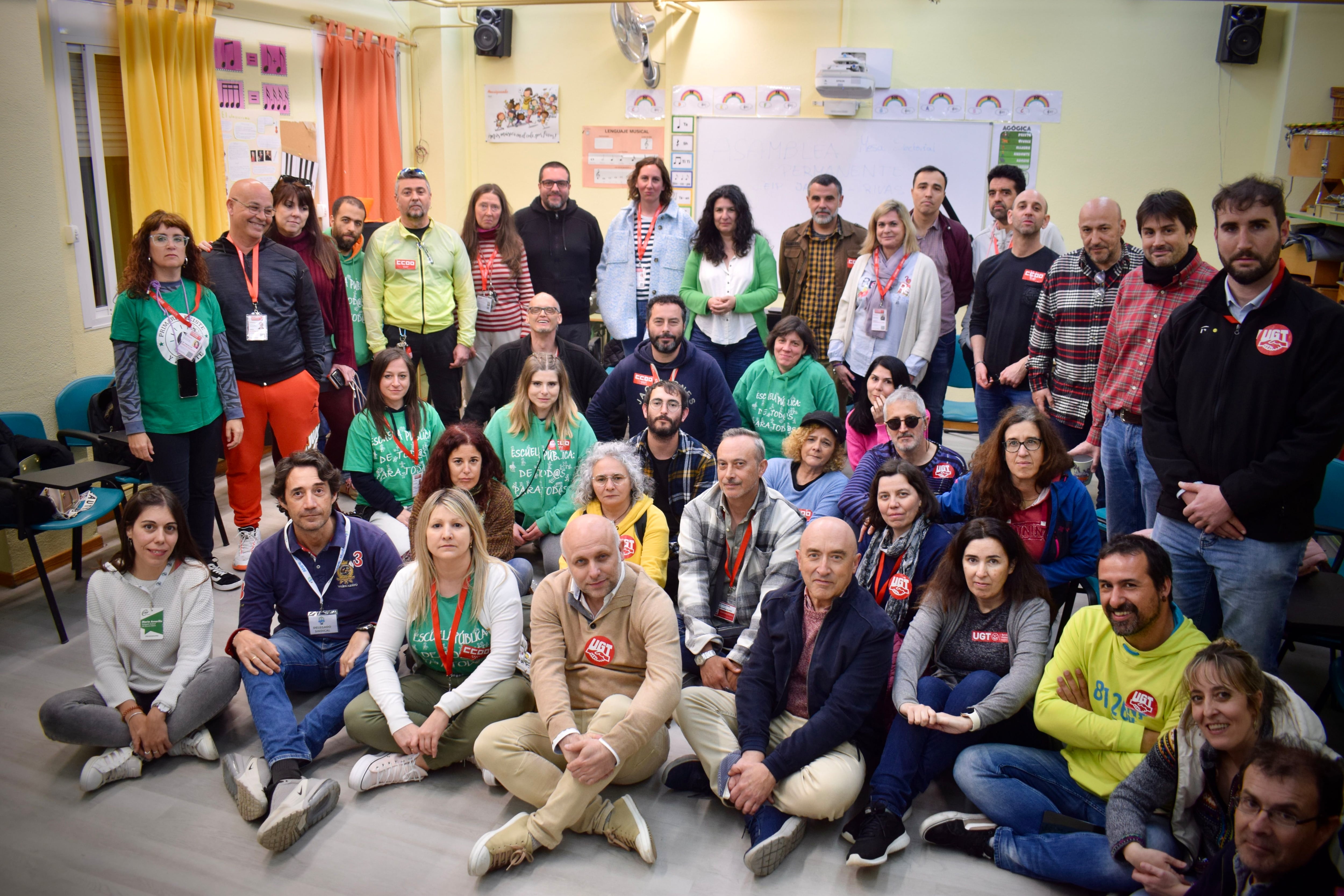 Encierro en un colegio en Rivas tras la ruptura de las negociaciones con Educación