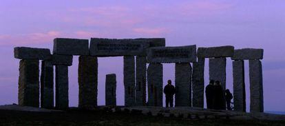 Monumento en homenaje a los fusilados en la Guerra Civil en el Campo da Rata de A Coru&ntilde;a, ideado por Isaac D&iacute;az Pardo.