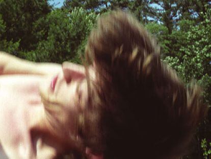Fotografía de Ryan McGinley, en la exposición <i>Beautiful Losers.</i>