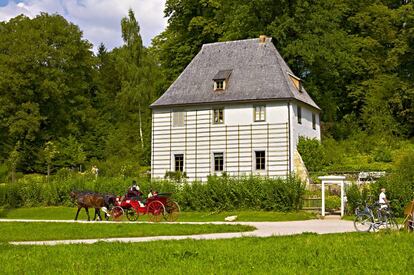 La casa de Goethe, en el parque que lleva su nombre, en Weimar (Alemania).