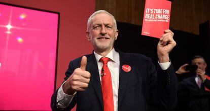 El candidato del Partido Laborista, Jeremy Corbyn, durante la presentación del programa para las elecciones generales del 12 de diciembre.