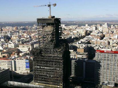 El edificio después de arder.