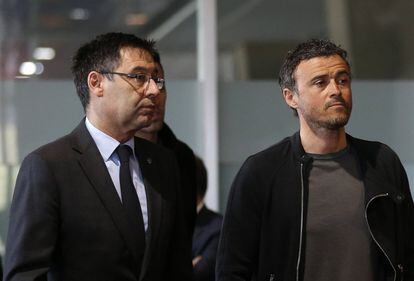 Luis Enrique i Josep Maria Bartomeu al Camp Nou.