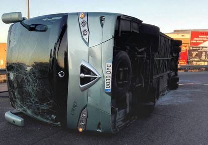 Autocar escolar sinistrat a Fuenlabrada.
