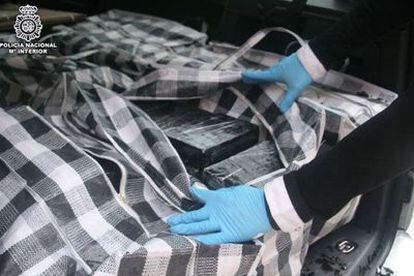 La Policía incautó 300 kilos de cocaína de gran pureza, cuya venta habría reportado unos beneficios de nueve millones de euros