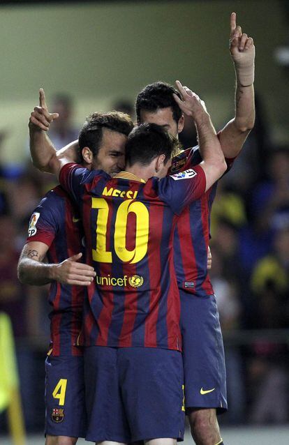 Messi, Cesc y Sergio Busquets celebran el 2 a 3