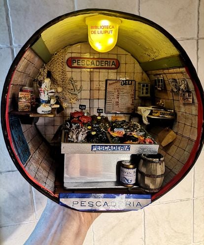 Fishmonger set in the fifties and made inside a tuna can from the same period, a creation by Susana López del Toro.