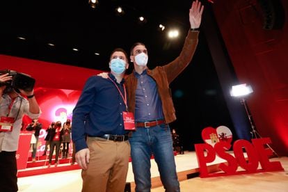 Luis Tudanca and Pedro Sánchez at the PSOE congress of Castilla y León.