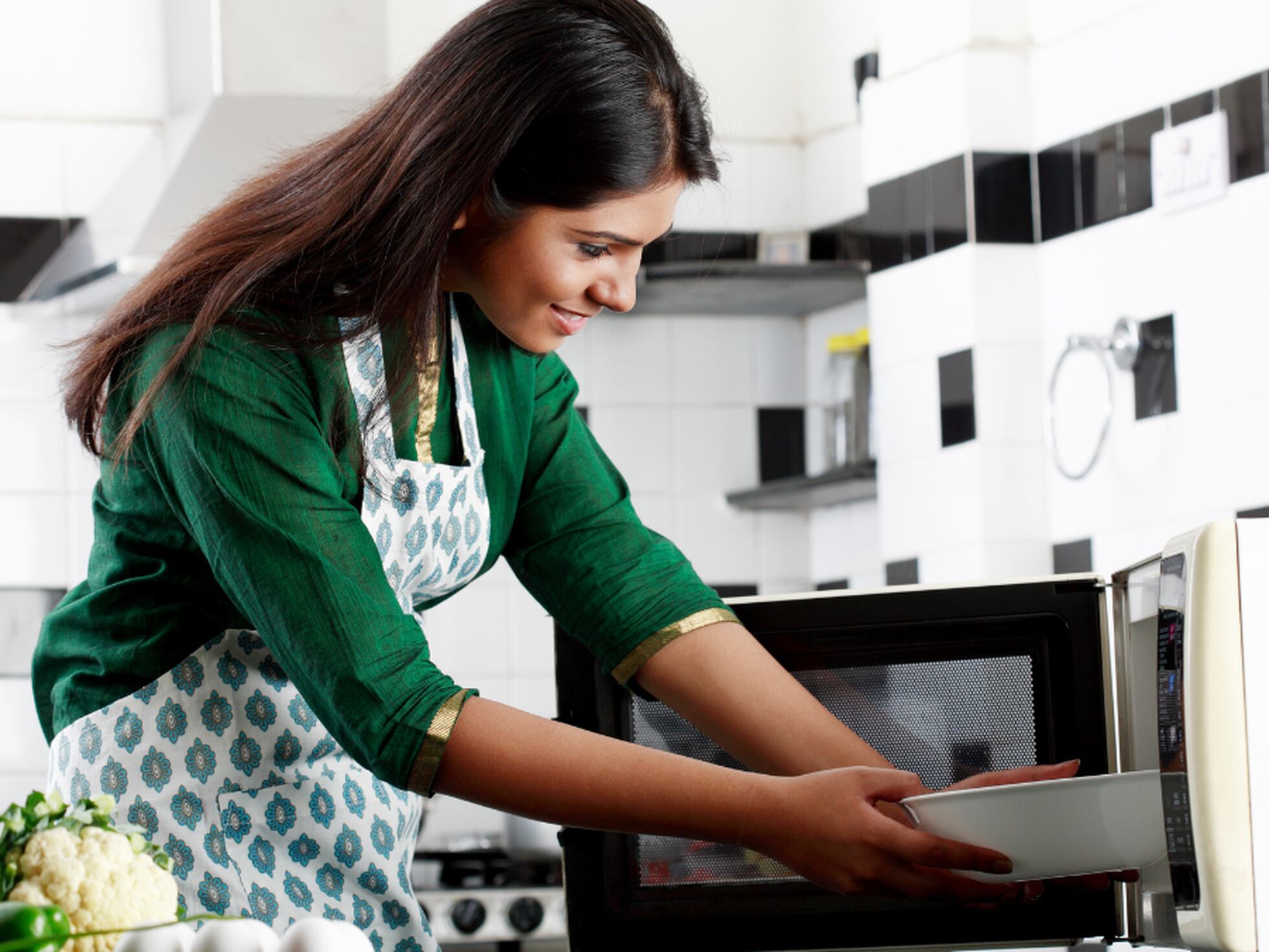 Consejos y recetas para cocinar al vapor en el microondas con estuches de  vapor como el