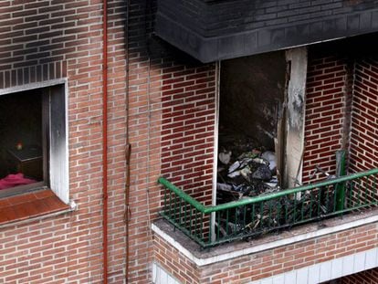 Efectos de un incendio en un piso.