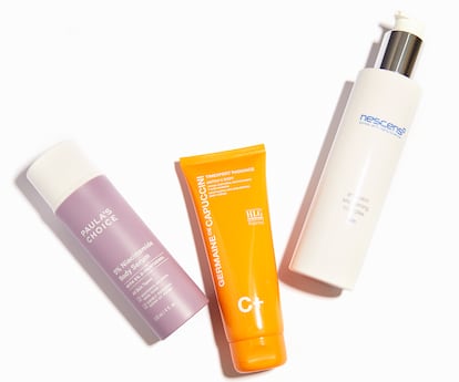 Sérum con niacinamida de PAULA’S CHOICE,crema Antiox C body de GERMAINE DE CAPUCCINI y Anti-Skin Slackening Complex Body de NESCENS.