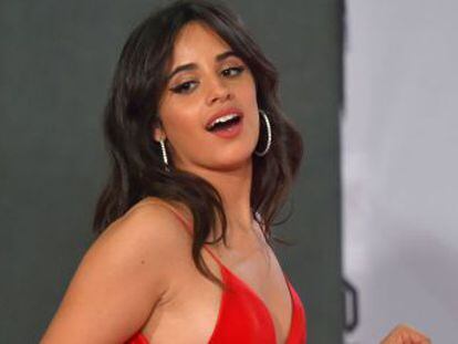 La cantante, triunfadora de los premios MTV EMA, empezó en la Factor X y en la banda Fifth Harmony, es íntima de Ariana Grande, fan de Madonna y tiene una faceta solidaria