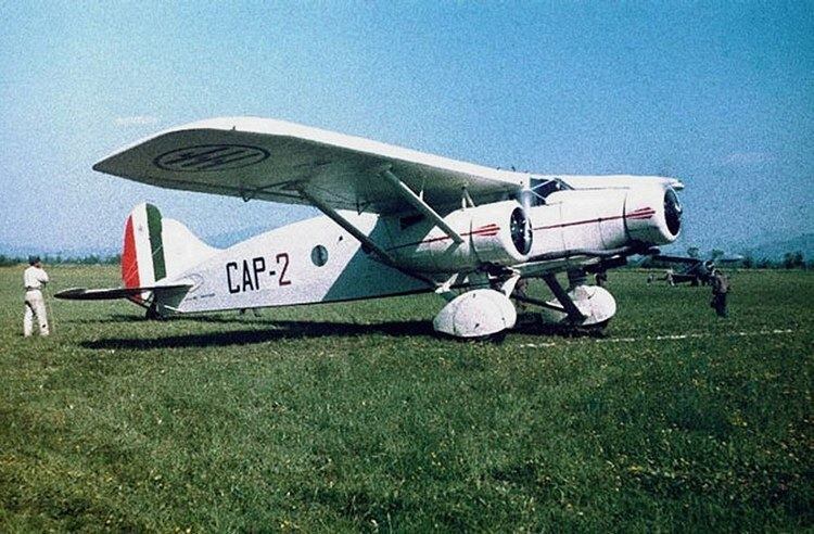 Un avión Caproni 133 como el de la novela 'Un vuelo mágico'.