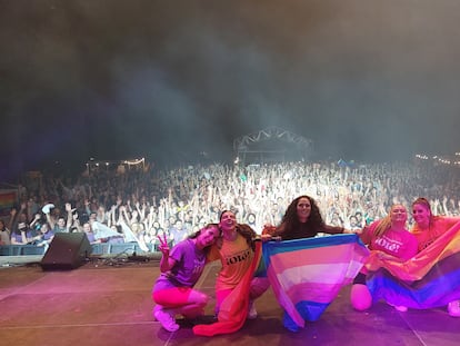 La cantante Rosa López, durante la fiesta de 'Los Palomos' 2022 en Badajoz.