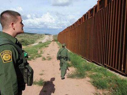 Frontera de Nogales, entre EE UU y M&eacute;xico.