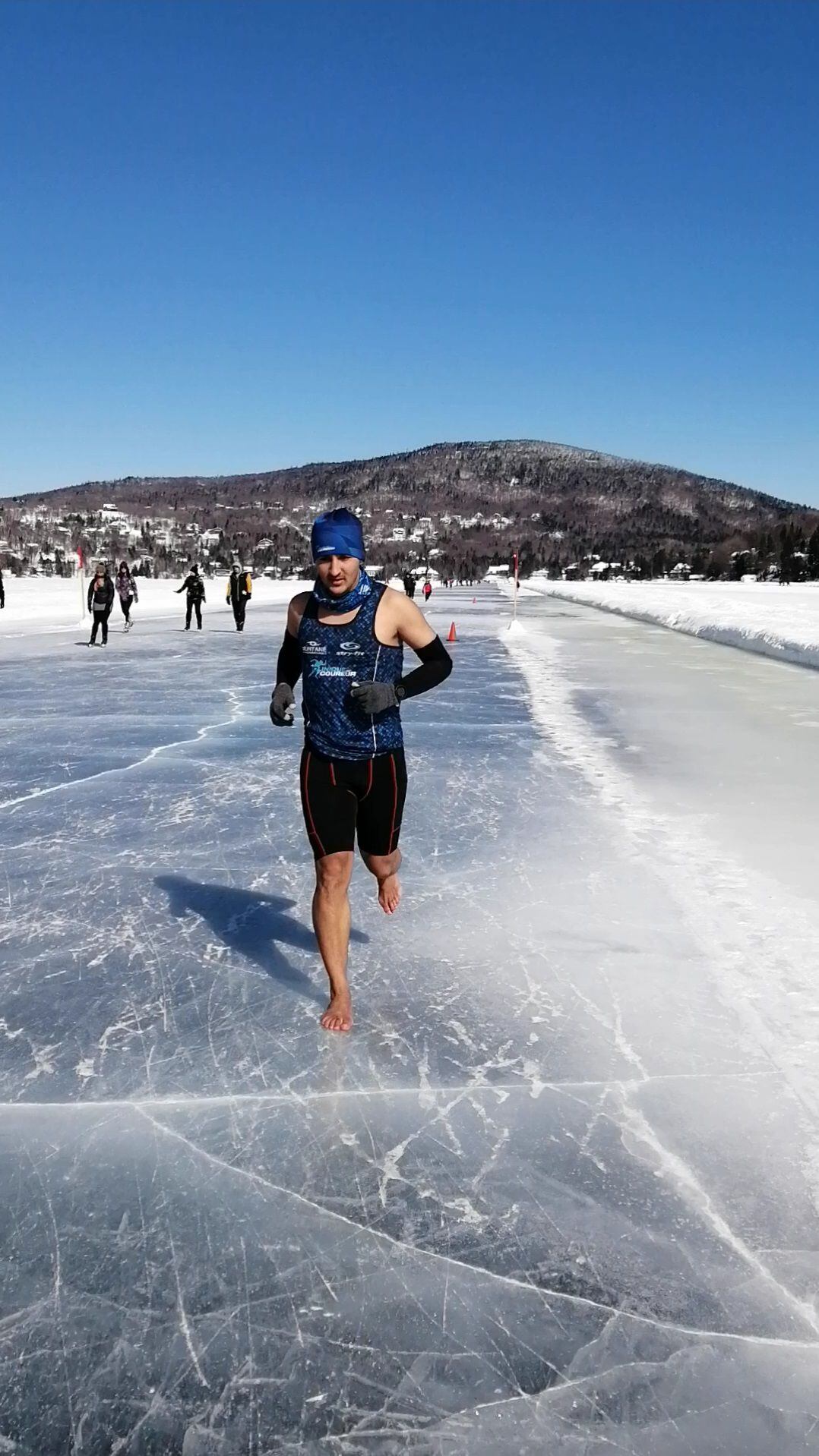 El Hayani sobre el hielo durante la media maratón.