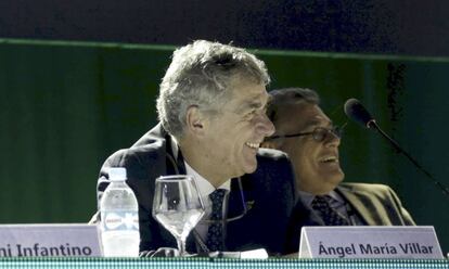 Villar en el último congreso de la Conmebol.