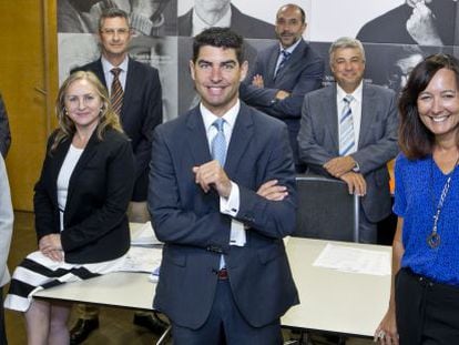 El director del organismo de gesti&oacute;n tributaria SUMA, Manuel Bonilla (en el centro), junto a su equipo directivo.