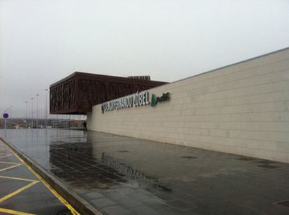 Exteriores de la estación Fernando Zóbel (Cuenca).