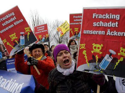 Protesta contra el &#039;fracking&#039; en Berl&iacute;n el 1 de abril