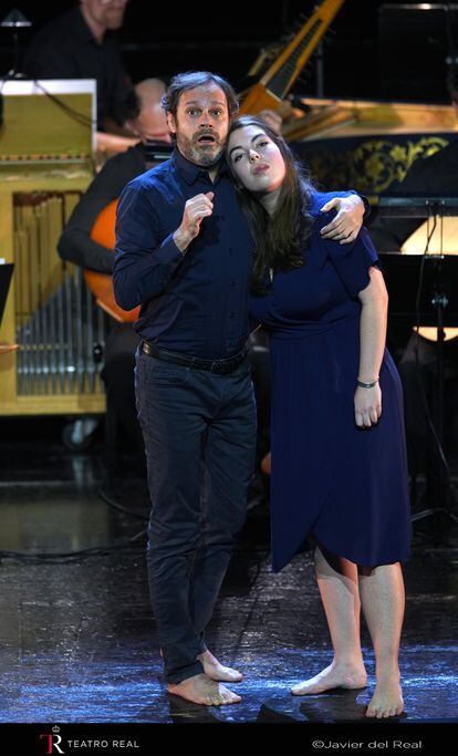 El tenor Raffaele Giordani con la ‘mezzo’ Sophia Faltas, durante la ‘Rappresentatione di Anima, et di Corpo’, el sábado en el Teatro Real.