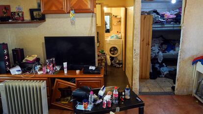 Uno de los supuestos narcopisos del barrio de la UVA de Hortaleza, en el que han sido detenidas cuatro personas.