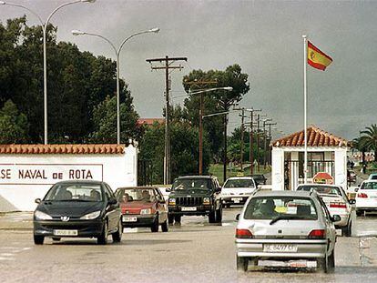 Entrada principal de la base naval de Rota, en Cádiz.