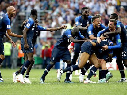 Victoria de Francia ante Croacia en la final del Mundial de Rusia. Francia)  