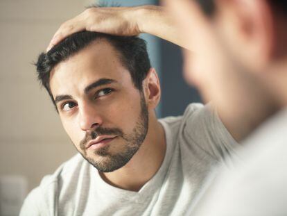 Los expertos estiman que dos de cada tres pacientes con alopecia elegirán un trasplante capilar para solucionarlo. El implante de cabello es una de las técnicas estéticas más seguras.