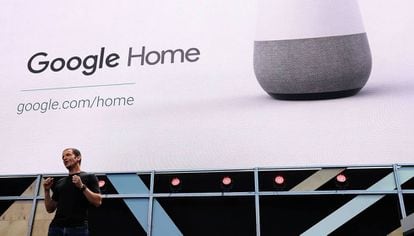 Mario Queiroz, durante la presentación de Google Home.