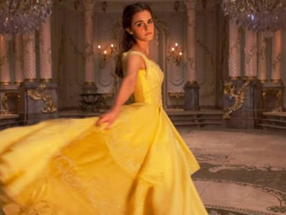 La brillante decisión de Emma Watson de rechazar el corsé en su papel de princesa Disney