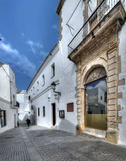 Exterior de la Hospedería del convento de San Francisco, en Vejer de la Frontera (Cádiz).