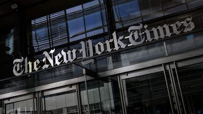 Sede del diario 'The New York Times', en la Octava Avenida de Manhattan (Nueva York), en una imagen de febrero de 2022.