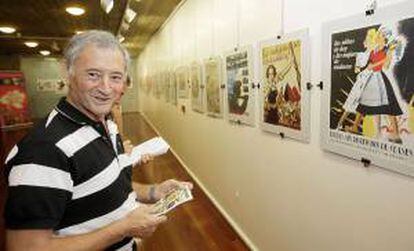 El presidente de la Fundacion 27 de Marzo, Fermín Carnero durante la inauguración de la exposición "Carteles de la Guerra", organizada con motivo del centenario de UGT en Soria y que recoge cuarenta paneles informativos que resaltan la importancia de la propaganda durante la Guerra Civil. EFE/Archivo