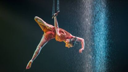 En Luzia, por primera vez la lluvia forma parte de la propuesta artística de Cirque du Soleil.