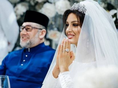 Mohamed V de Kelantan y Rihana Oksana Voevodina, en su boda rusa celebrada en Moscú a finales de noviembre de 2018.